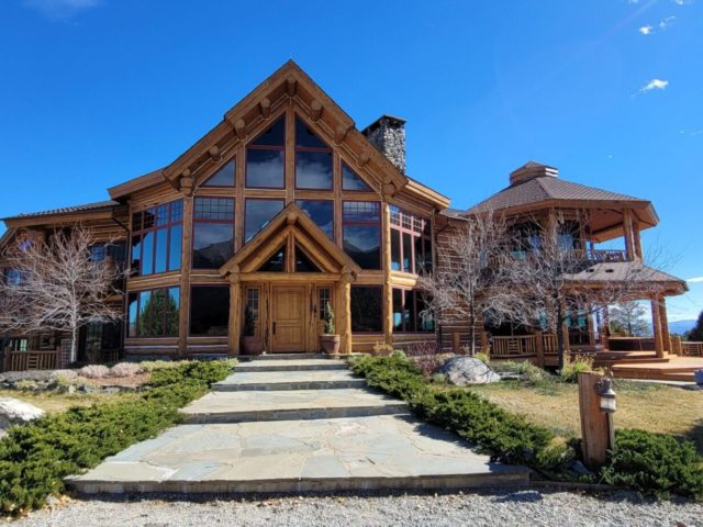 Luxury Log Cabin in Buena Vista, Colorado